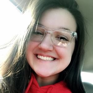 Meet your Posher, Cassandra